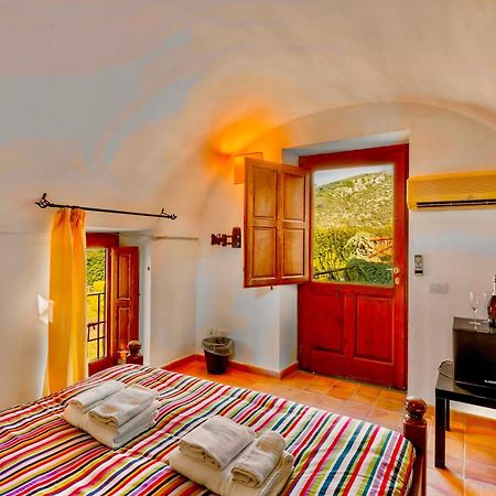 B&B Villa Della Porta, Amalfi Coast - Historical Heritage فيكو إيكوينس المظهر الخارجي الصورة